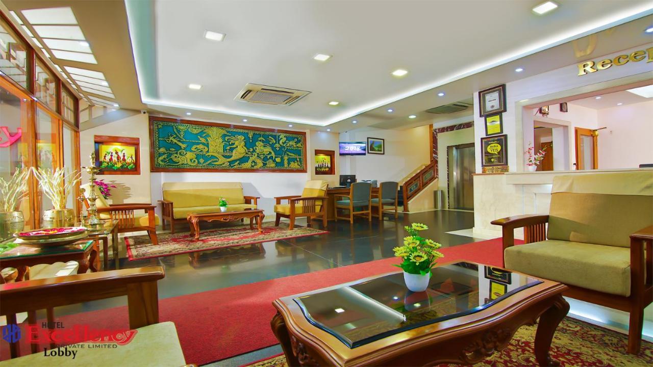 โรงแรมเอ็กเซลเลนซี่ Kochi ภายนอก รูปภาพ